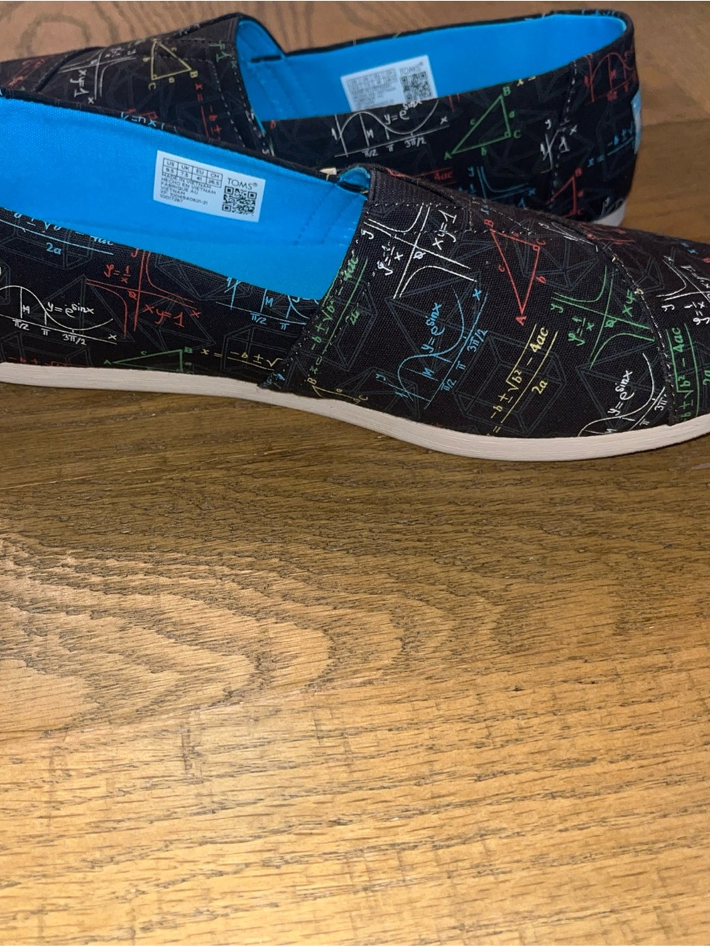 TOMS Alpargata Slip-On Flat Womens 9.5 Black Canvas Glow In the Dark Math - Picture 11 of 11